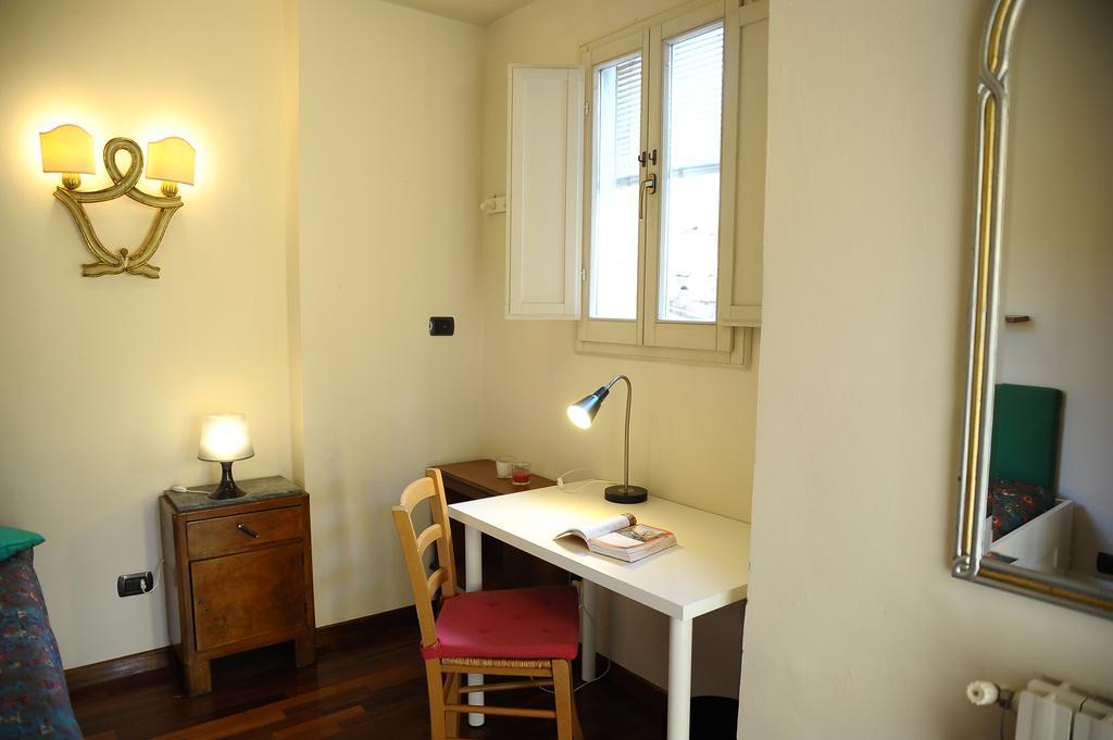 My Sweet Home In S. Frediano Florencia Habitación foto